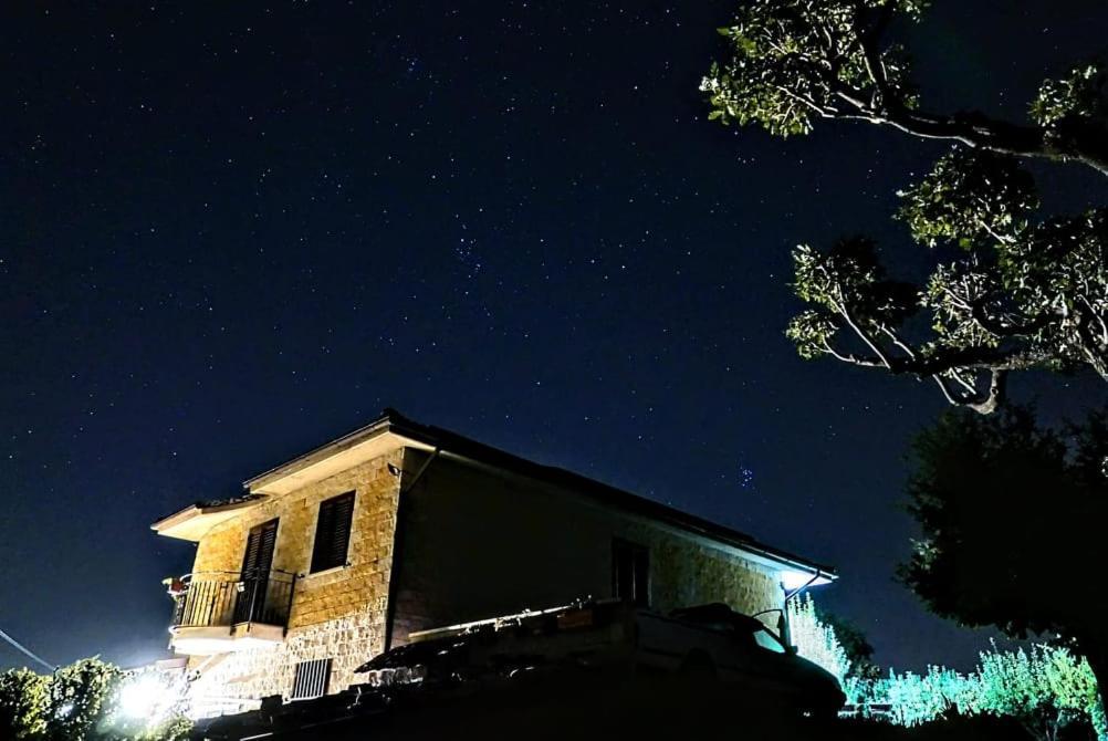 ホテル Al Bosco Delle Api Gallicchio エクステリア 写真